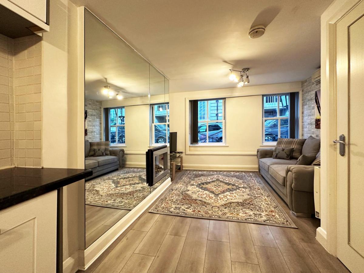 Chic Apartment In Mayfair Londres Exterior foto